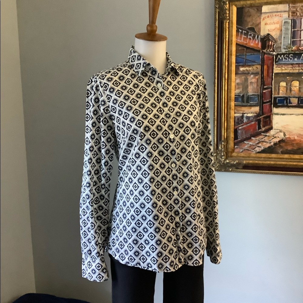 J. Crew Foulard Blue Medallion Perfect Shirt - Picture 8 of 12